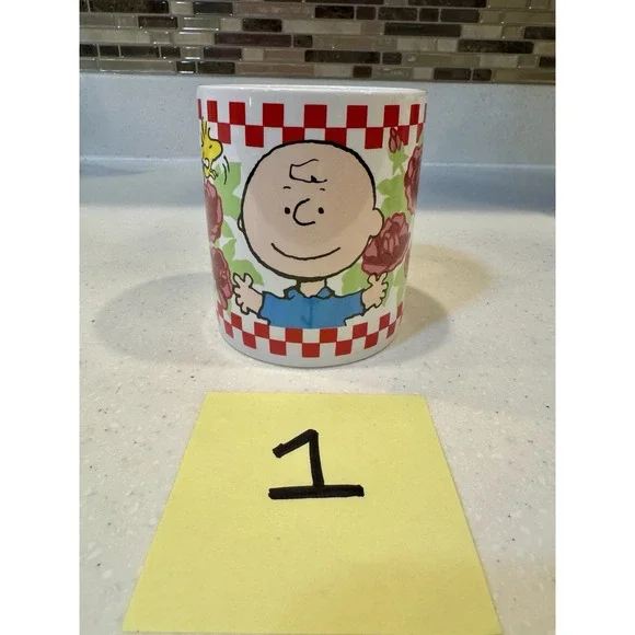 Set Of‎ 4 Benjamin & Medwin Peanuts Gang Coffee Tea Mugs Cups Red White Check - Picture 3 of 15
